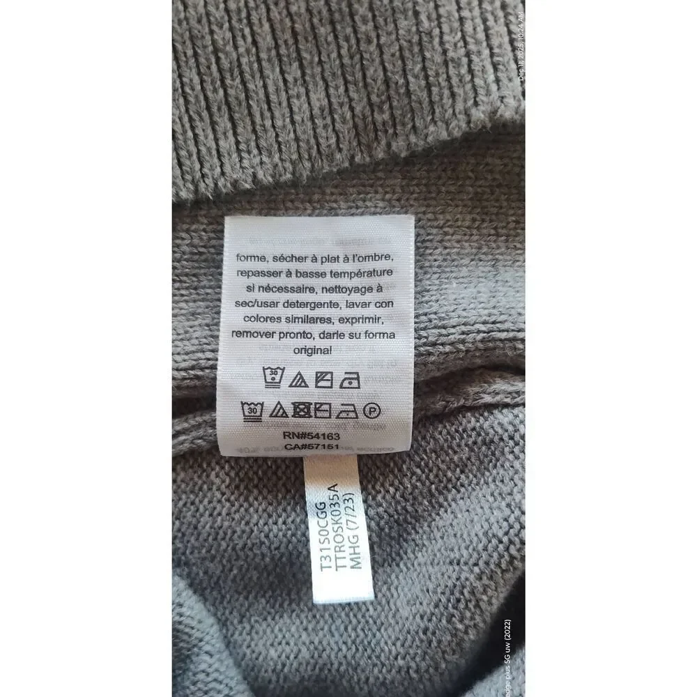 Tommy Jeans women's cable-knit Chevron turtleneck sweater Gray Size Small